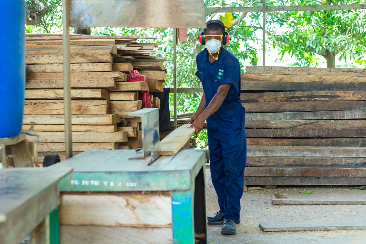 woodworking dust masks reusable: The Sustainable Shield Every Woodworker Needs